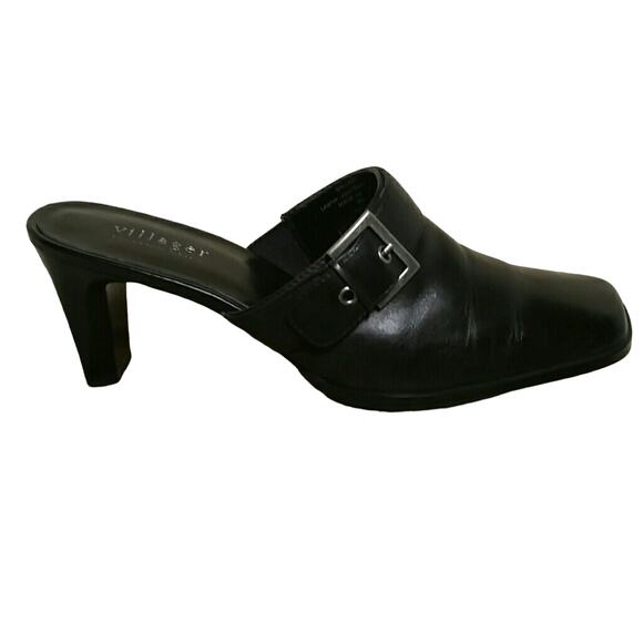 Villager by Liz Claiborne Shoe. 8B - Picture 1 of 4